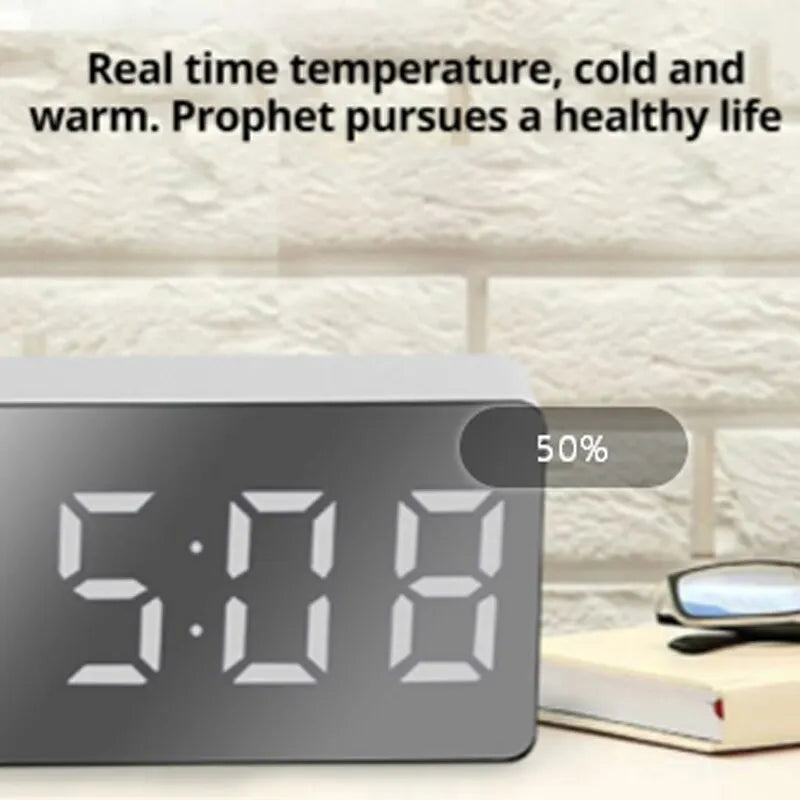 Reloj de mesa con espejo LED